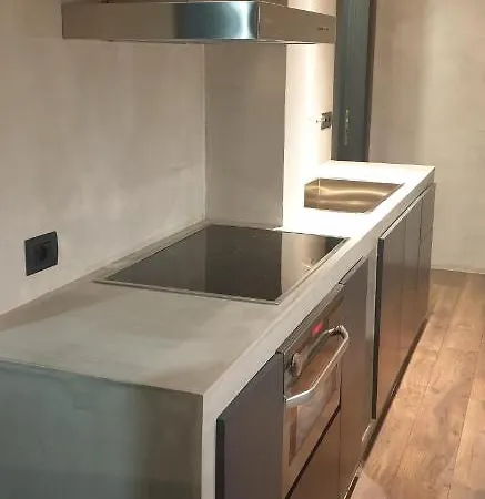 Attico Vista Mare Apartment *